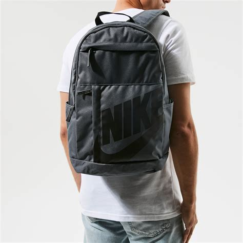 nike rucksack herren grau|Herren Grau Taschen & Rucksäcke (12) .